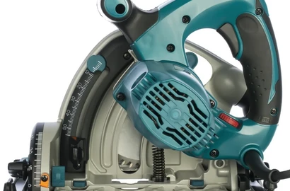 Циркулярная пила Makita SP 6000